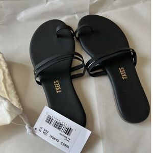 Tkees Leah Sandals Size 6